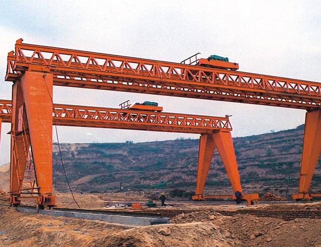 Yuqori sifatli ko'chma Portal Crane.jpg High Quality Movable Portal Crane.jpg